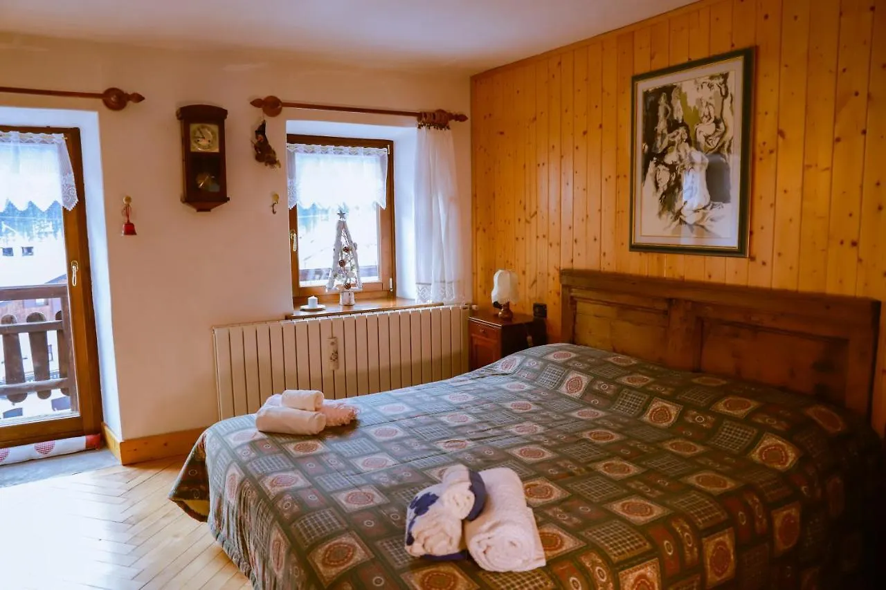 Apartment Col De Rif Piccolo Appartamento Storico Dolomiti Falcade